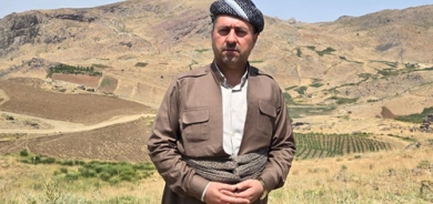 مامۆستا مەلا ئەیووب باڵەكی  پێشنوێژ و وتارخوێنی مزگەوتی مەلا تەلعەی مەنتك لە هەولێر:  بەهێزبوونی لیستی بارزانی لە بەغدا دەبێتە هۆی بەدەستهێنانی مافەكانمان لەوانەش چارەسەركردنی ماددەی 140 و مافە داراییەكانی هەرێم