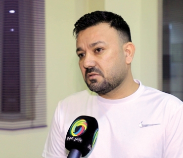 هەژار مەعروف لە دهۆك:     حكومەتی عێراق بۆ ماوەی دوو ساڵە بۆ هەر یانەیەكی عێراقیی بەشدار لە خولی نایابی عێراق سێ تا چوار ملیار دینار خەرج دەكات، كەچی بۆ یانە كوردییەكان یەك دیناریش نانێرێت