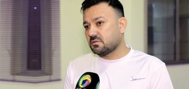 هەژار مەعروف لە دهۆك:     حكومەتی عێراق بۆ ماوەی دوو ساڵە بۆ هەر یانەیەكی عێراقیی بەشدار لە خولی نایابی عێراق سێ تا چوار ملیار دینار خەرج دەكات، كەچی بۆ یانە كوردییەكان یەك دیناریش نانێرێت