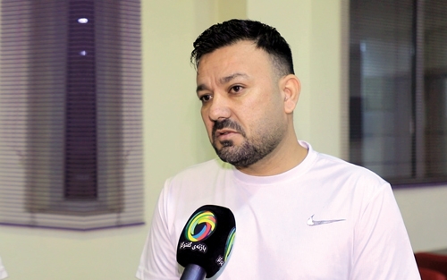 هەژار مەعروف لە دهۆك:     حكومەتی عێراق بۆ ماوەی دوو ساڵە بۆ هەر یانەیەكی عێراقیی بەشدار لە خولی نایابی عێراق سێ تا چوار ملیار دینار خەرج دەكات، كەچی بۆ یانە كوردییەكان یەك دیناریش نانێرێت