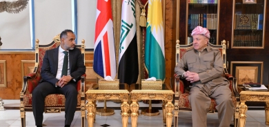 ســـەرۆك مەسعود بارزانی لە پیرمام پێشوازی لە عرفان سدیق باڵیۆزی بەریتانیا لە عێراق كرد.