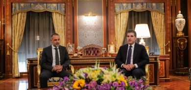 President Nechirvan Barzani receives the British Ambassador to Iraq
