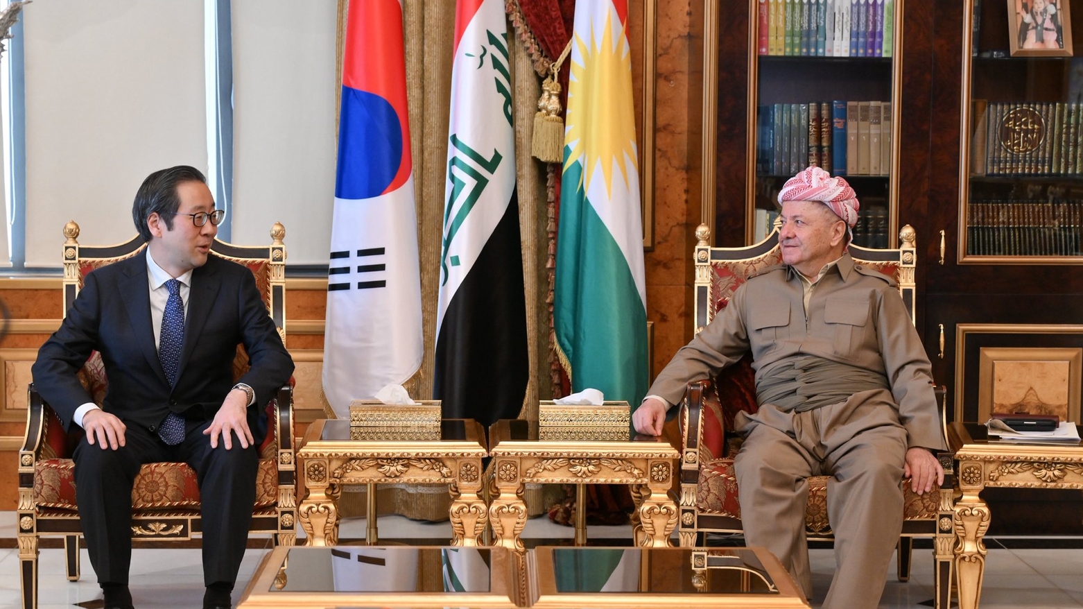 الرئيس بارزاني يستقبل سفير كوريا الجنوبية لدى العراق