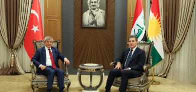 ســــەرۆکی هەرێمی کوردستان نێچیرڤان بارزانی پێشوازیی له‌ به‌ڕێز ئه‌حمه‌د داوودئۆغڵو کرد