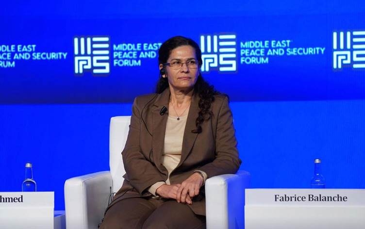 Îlham Ehmed: Divê sîstema navendî ya Sûriyeyê biguhere û destûreke nû bê nivîsandin