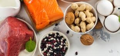 7 علامات تشير إلى عدم الحصول على ما يكفي من البروتين