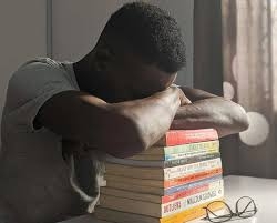 لإعادة شحن العقل والجسم... كيف تكون القيلولة المثالية؟