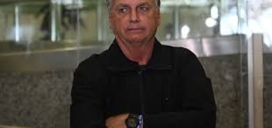 توقيف الرئيس البرازيلي السابق بولسونارو