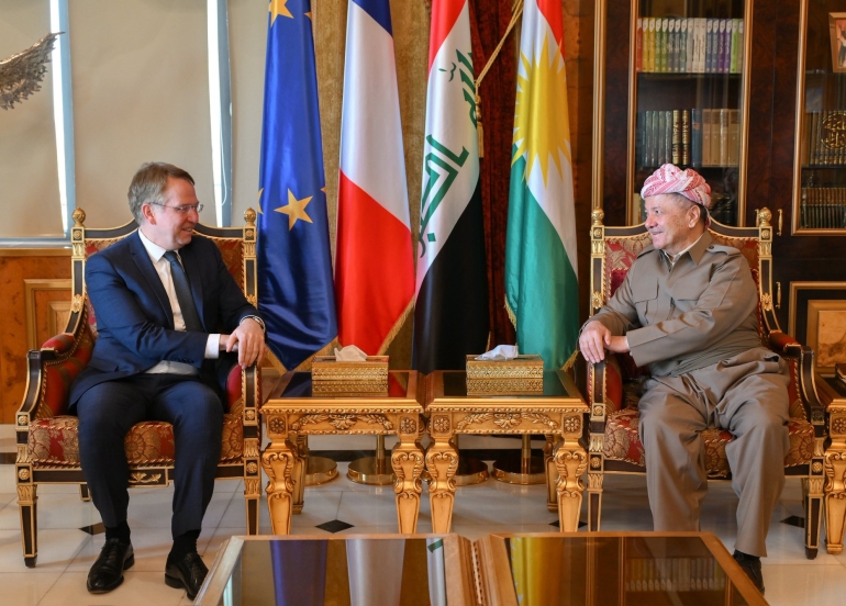 Kurdish Leader Barzani Meets US, French Officials, Stresses Constitutional Government Formation