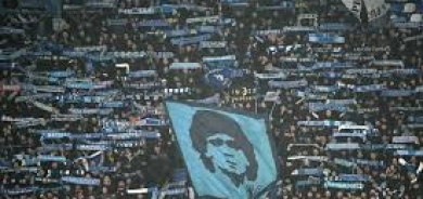 نابولي يحيي الذكرى الخامسة لوفاة مارادونا