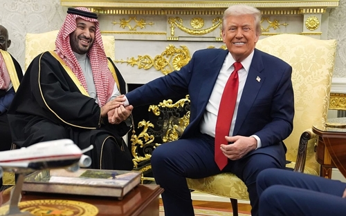 ترەمپ بە نێوەندگیری سعودیە لە نێوان ئێران و ئەمریکادا ڕازی دەبێت