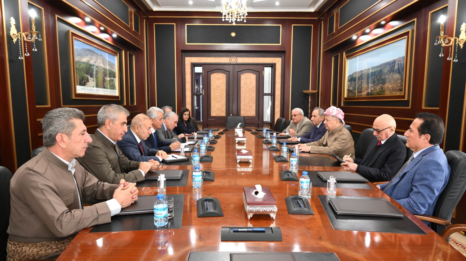 Serok Barzanî bi şanda Partiya Demokrat a Kurdistan - Sûriyeyê re civiya