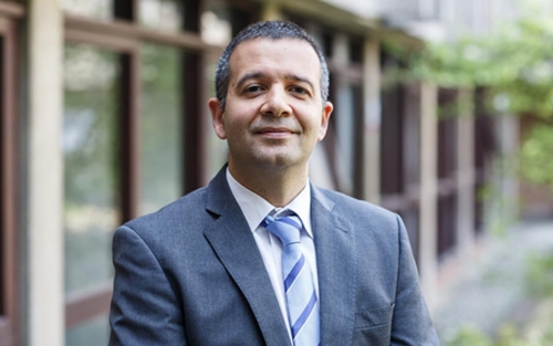 پڕۆفیسۆر نیوفیتۆس لویزیدەس  تایبەتمەند لە ناكۆكییە نێودەوڵەتییەكان بۆ گوڵان:     دەكرێت فیدڕاڵیزم وەك ئامرازێك بۆ بنیادنانی ئاشتی بگیرێتەبەر