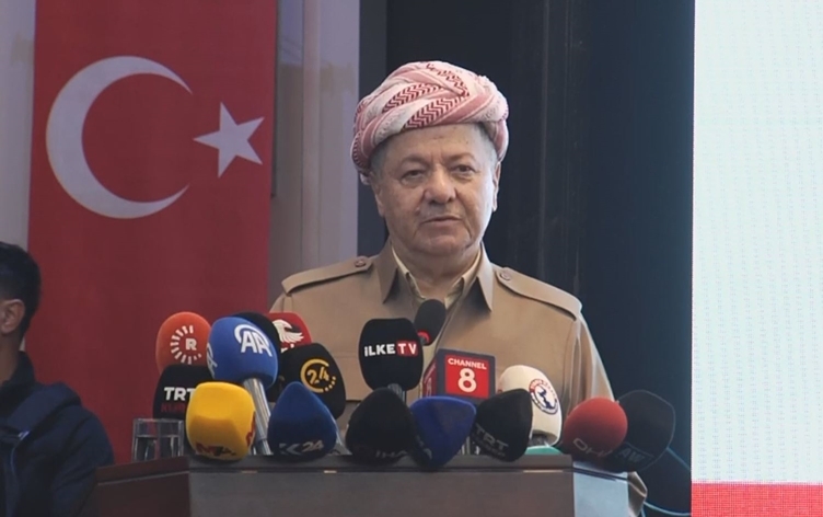 Serok Barzanî: Em bi hemû hêza xwe piştgiriyê didin pêvajoya çareseriyê