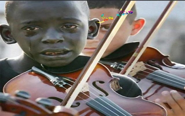 دیمەنە سەیرەكان، میوزیك بۆ مردوو