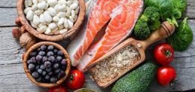 4 أطعمة تحارب الالتهابات وتعزز الصحة