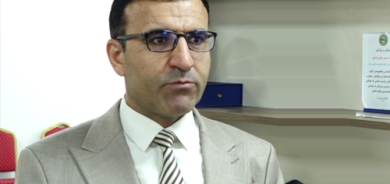 د. بورهان حاتەم  مامۆستای میژوو لە زانكۆی سەڵاحەددین هەولێر:  ناكرێت بڵێین هەر زانستێك داهاتی ماددیی ڕاستەوخۆی نەبوو، كەواتە بێسوودە، ئەمە تێگەیشتنێكی مەترسیدارە