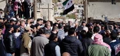 ترمب يحذّر إسرائيل من «التدخل» في سوريا