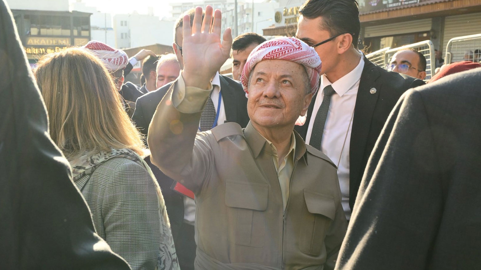 بولنت أرينج: من يوجّه الانتقادات لا يعرف شيئاً عن الرئيس بارزاني