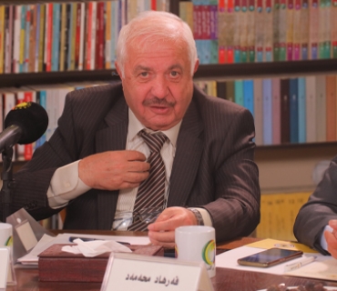 د.عیسمەت محەمەد خالید  وەزیری پێشووی پەروەردە و دامەزرێنەری زانكۆی دهۆك:  دەبێت وەزارەتەكانی پەروەردە و خوێندنی باڵا لە دەستتێوەردانی حزبی دوور بخرێنەوە و بدرێنە دەست كەسانی تەكنۆكراتی خاوەن دیدگا و پسپۆڕ