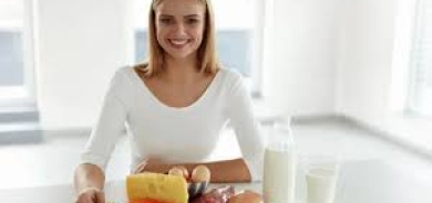 أنت ما تأكله… كيف تحسن مزاجك من خلال الطعام؟