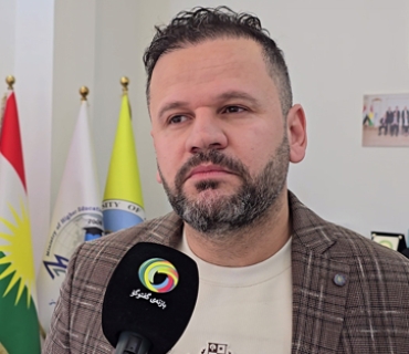 دكتۆر محەمەد عەبدولواحید  پڕۆفیسۆری یاریدەدەر لە زانكۆی زاخۆ:  زانكۆ پێویستە پەیوەندییەكانی لەگەڵ  كۆمەڵگە و حكومەت و كەرتی تایبەت بەهێز بكات و  گەنجی وڵاتەكەمان بگرێتە خۆی و پەرە بە كەسایەتییان بدات