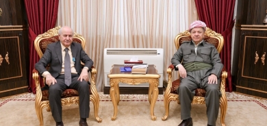 Serok Barzanî pêşwazî li Dr. Reşad Mîran kir