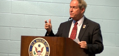 السيناتور جو ويلسن: على العراق احترام أمن إقليم كوردستان وعدم السماح للجهات المدعومة من إيران بمهاجمته