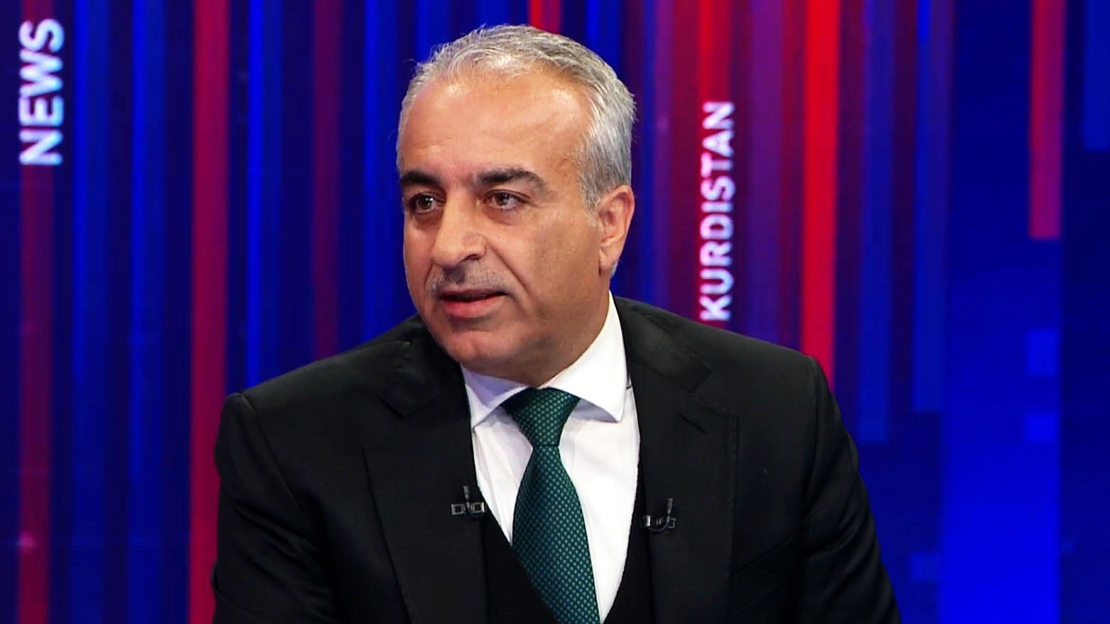 فرق مؤسسة بارزاني الخيرية تُكثّف جهودها لمساعدة المتضررين في چمچمال