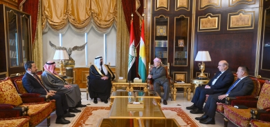 لە پیرمام سەرۆك مەسعود بارزانی پێشوازی لە بەڕێز (عبد الله حمیدي عجیل الیاور) سەرۆکی حزبی (نینوی لأهلها) و شاندێکی یاوەری کرد.