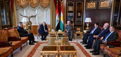 لە پیرمام، سەرۆک مەسعود بارزانی پێشوازی لە بەڕێز ئیسماعیل ئەلعزاوی سەرۆکی حزبی (حرکة العدل والإحسان)ـی عێراقی و شاندێکی یاوەری کرد.