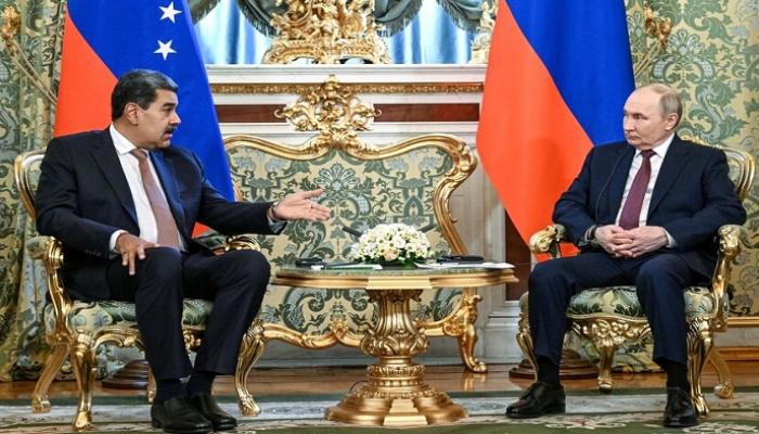 في مواجهة ضغوط ترامب.. مادورو يتلقى دعما من بوتين لـ«حماية السيادة»