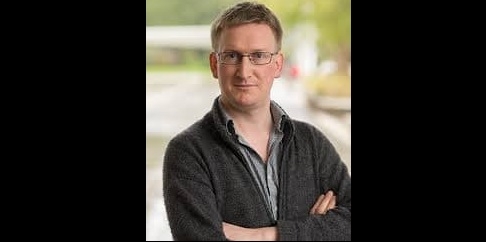 Dr. Christopher Mole to Gulan: we really need to think in philosophically sophisticated ways to understand the significance of recent technological developments