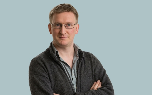 كریستۆفەر مەوڵ  پڕۆفیسۆری فەلسەفە لە زانكۆی كۆڵۆمبیای بەریتانی بۆ گوڵان:  بیركردنەوەیەكی فەلسەفیی باڵامان پێویستە بۆ تێگەیشتن لە پەرەسەندنە تەكنەلۆژییە نوێیەكان