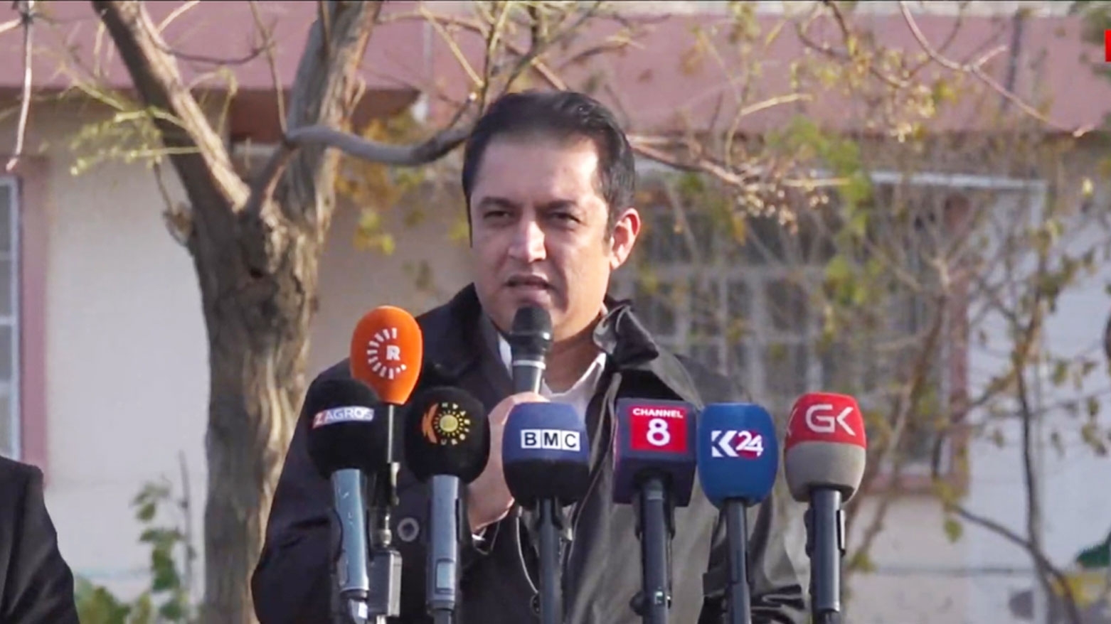 تربية الإقليم تنظّم مراسم رمزية ليوم علم كوردستان بإحدى مدارس جمجمال