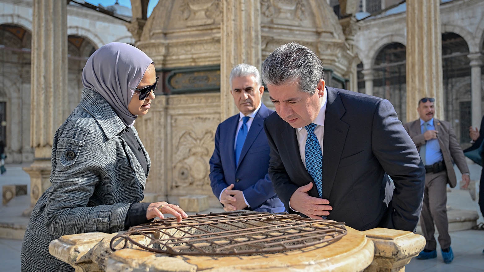 رئيس حكومة إقليم كوردستان يزور قلعة صلاح الدين الأيوبي في القاهرة