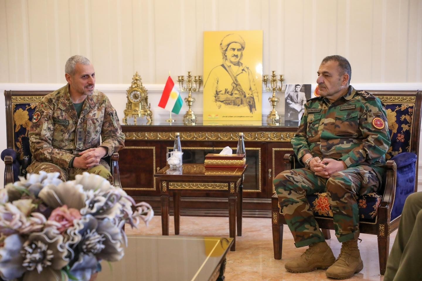 في إطار التعاون والتنسيق.. قائد قوات الإسناد الأولى في البيشمركة يستقبل نائب قائد القوات الإيطالية