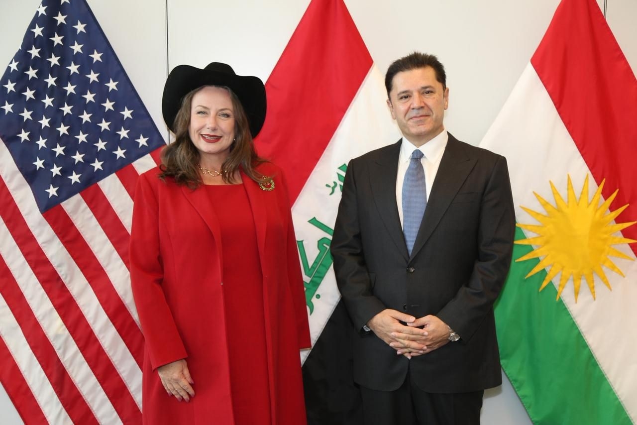 منسق التوصيات الدولية في حكومة إقليم كوردستان والقنصل العام الأمريكي يناقشان قضايا متعلقة بالتوصيات الدولية