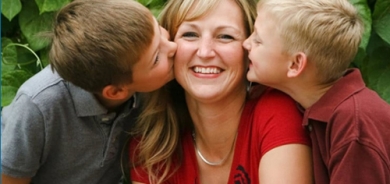 لە هیچ بارودۆخێكدا دایك دەستبەرداری منداڵەكانی نابێت