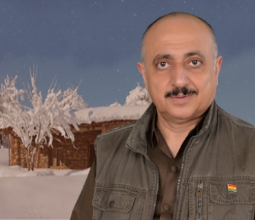 بەبۆنەى سەرى ساڵى تازەو جەژنى (لەدایکبوونى حەزرەتى مەسیح) سکرتێرى گشتیى YNDK پیرۆزبایى لە خوشك و برایانی کریستیان دەکات