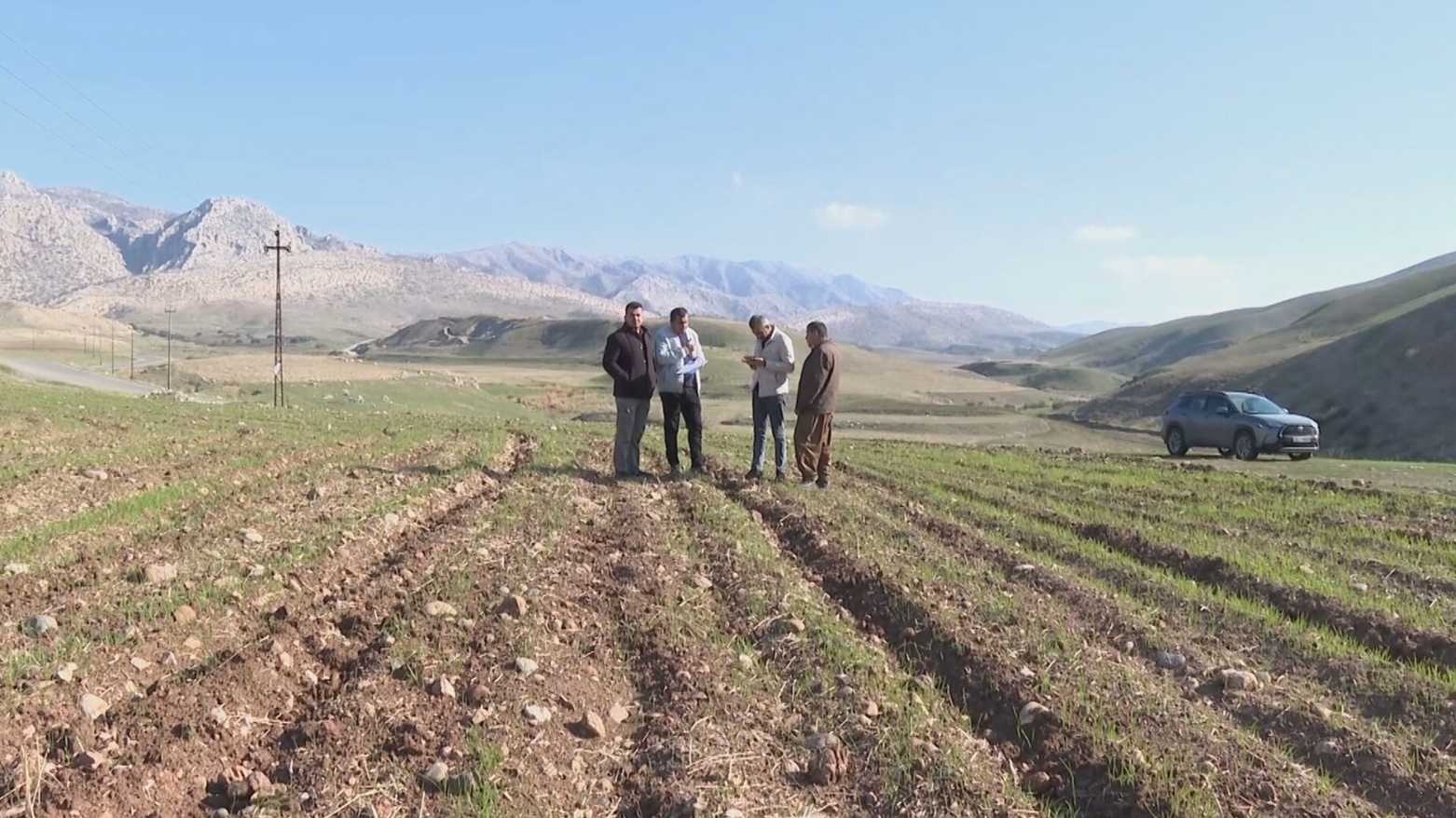 مسح ميداني في آكرى لـ 150 ألف دونم من القمح لضمان حقوق المزارعين