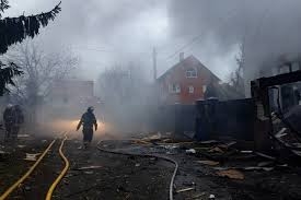 انفجارات قوية في العاصمة الأوكرانية كييف إثر هجوم صاروخي