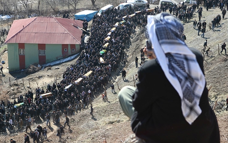 Di ser Komkujiya Robozikê re 14 sal derbas bûn