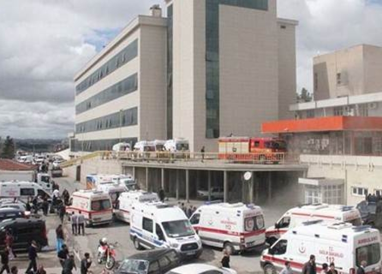 AMED - Ji girtîgehê derket û hevjîna xwe kuşt