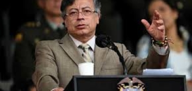 الرئيس الكولومبي يؤكد قصف واشنطن لـ«مصنع كوكايين» في فنزويلا