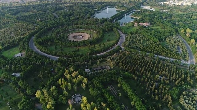 العاصمة أربيل توسّع رقعتها الخضراء.. زراعة أكثر من 128 ألف شجرة و106 آلاف زهرة خلال 2025