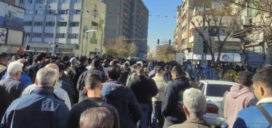 مركز الإحصاء الإيراني تكشف عن دخول الاقتصاد الإيراني مرحلة تضخم مرتفع ومزمن