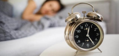 ڕێنمایی كاتژمێرەكانی نووستن بەپێی تەمەن