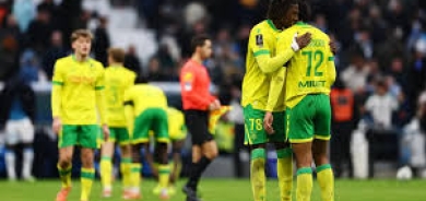 سان جيرمان يهزم باريس... ويقدم كأس «الإنتركونتينينتال» لجماهيره