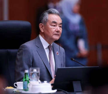 چین: هیچ وڵاتێک دادوەری جیهان نییە